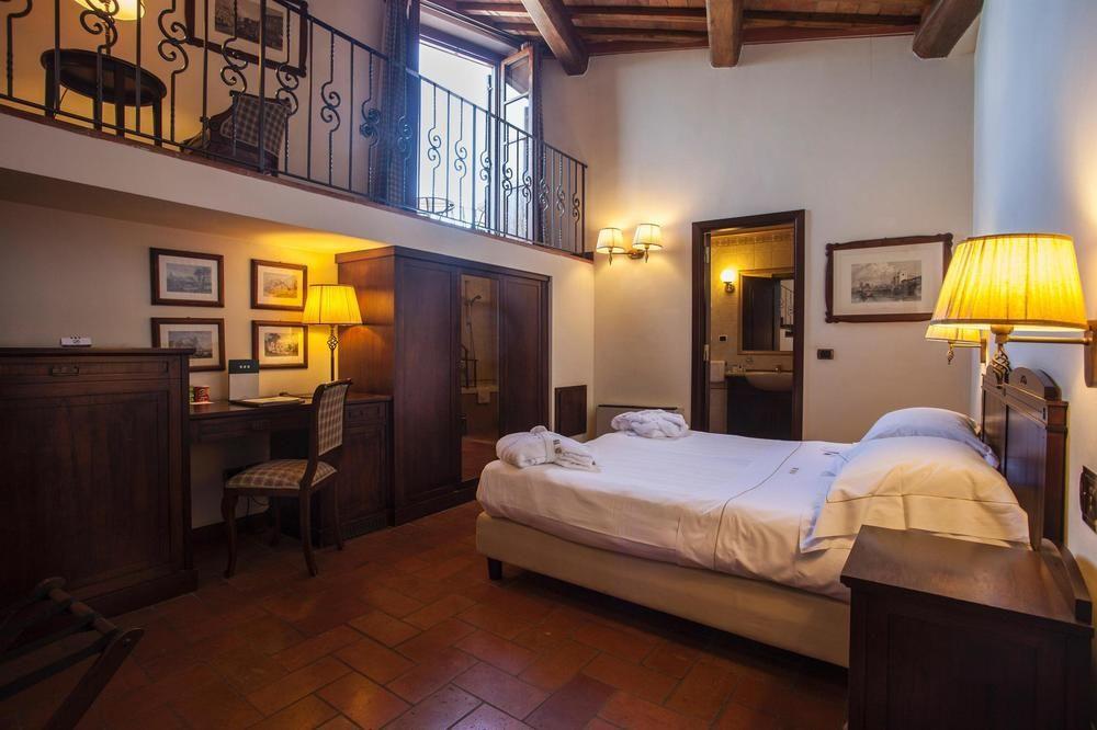 Unahotels Palazzo Mannaioni Toscana Montaione Exteriör bild