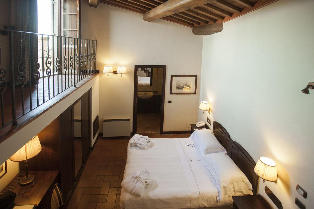 Unahotels Palazzo Mannaioni Toscana Montaione Exteriör bild