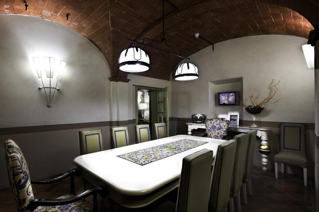 Unahotels Palazzo Mannaioni Toscana Montaione Exteriör bild